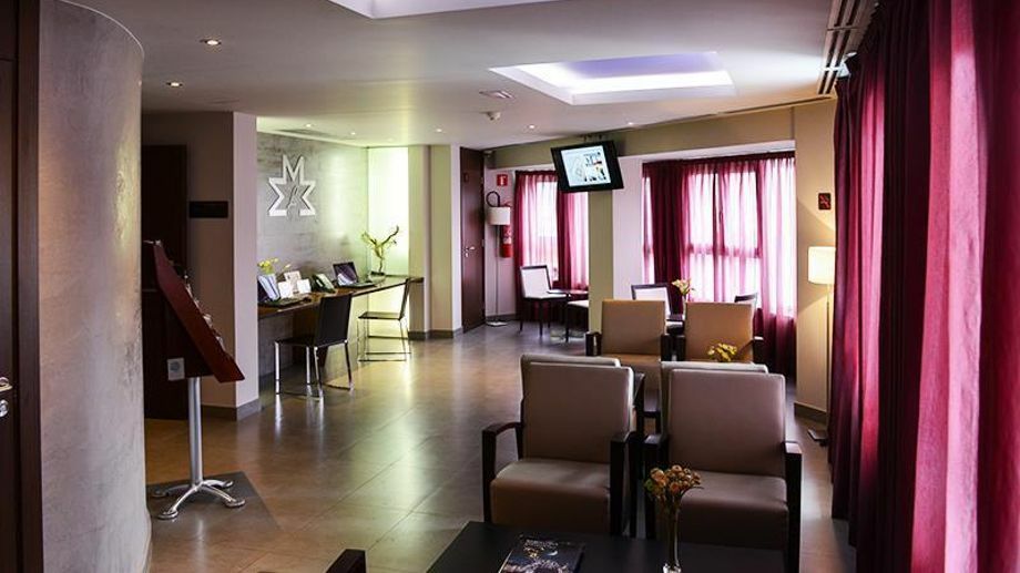 Hotel Madanis Liceo โอสปิตาเล็ต เดอ โยเบรกัต ภายนอก รูปภาพ