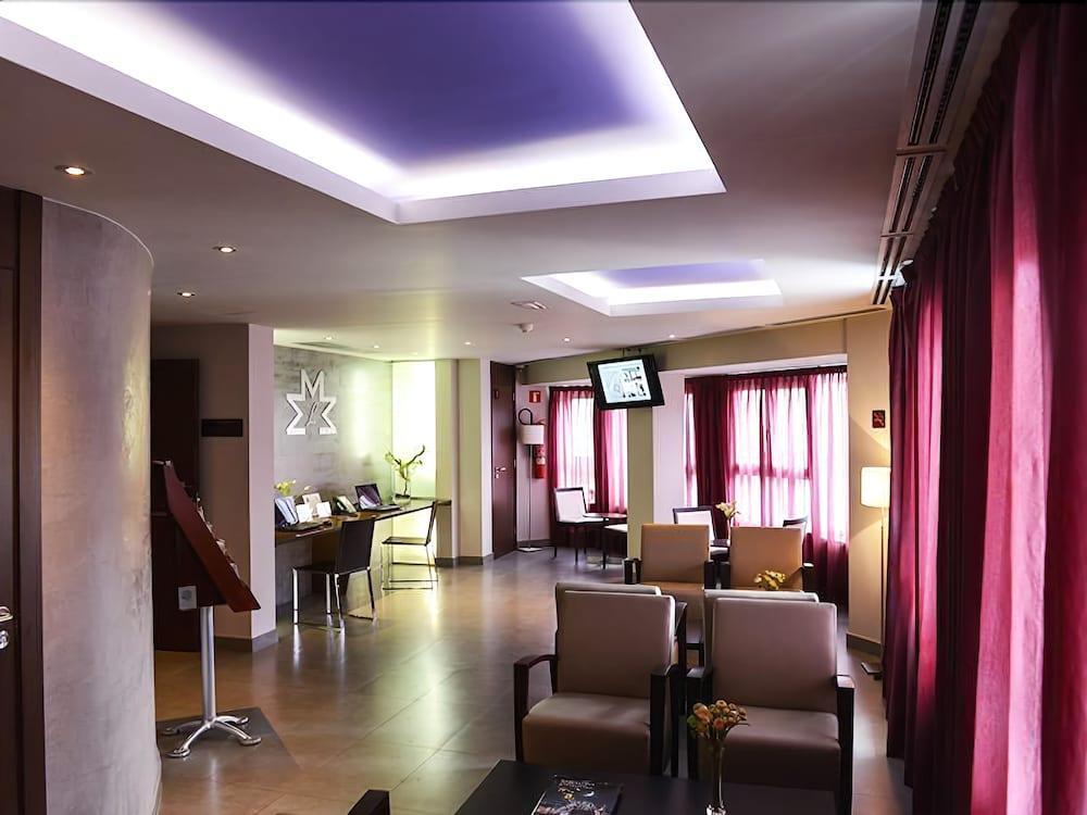Hotel Madanis Liceo โอสปิตาเล็ต เดอ โยเบรกัต ภายนอก รูปภาพ